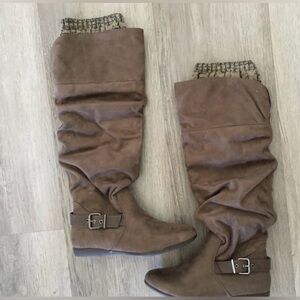 Aldo GLAULLA warm fashion flat thigh-high boots buckle and socks top size 8
